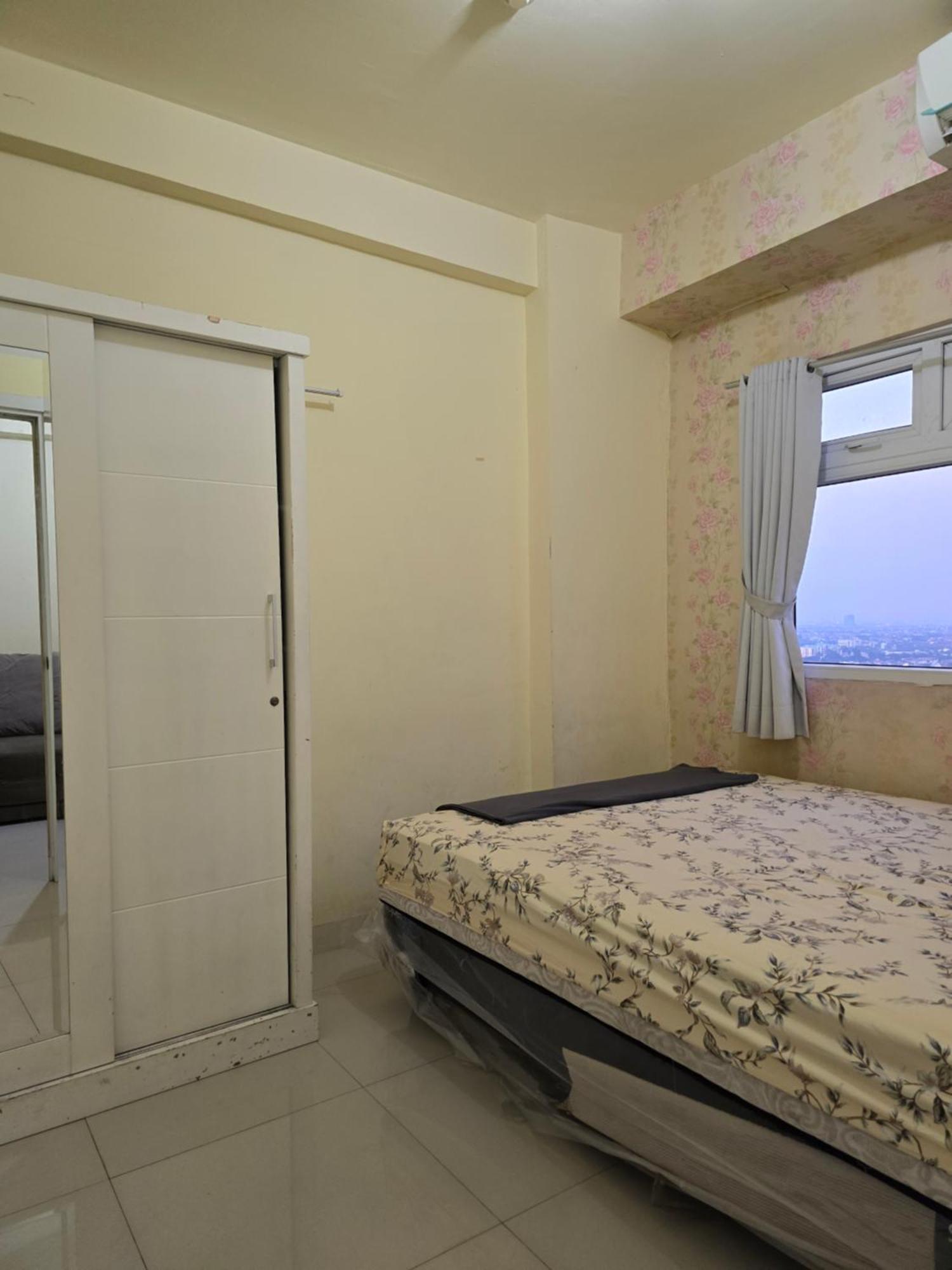 Properti9 At Apartemen Green Pramuka Jakarta Eksteriør billede